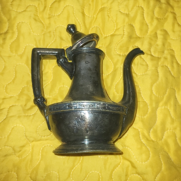 Vtg. Hotel Pennsylvania NewYork 0175-H 8 Oz. Reed & Barton Teapot 7" Tall x 6" W - Picture 5 of 10